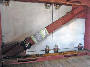 et482_01_02.jpg