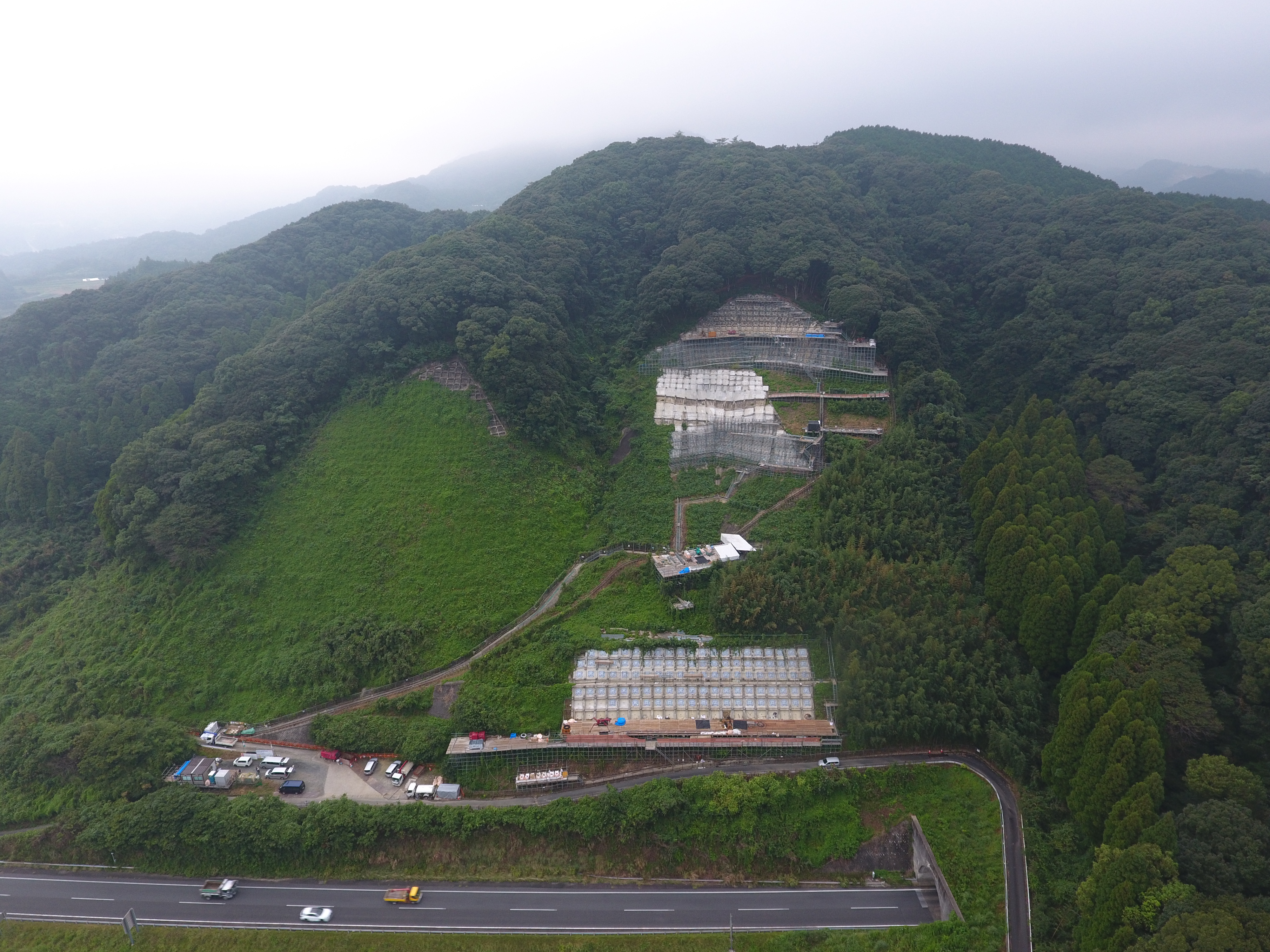 日本基礎技術株式会社