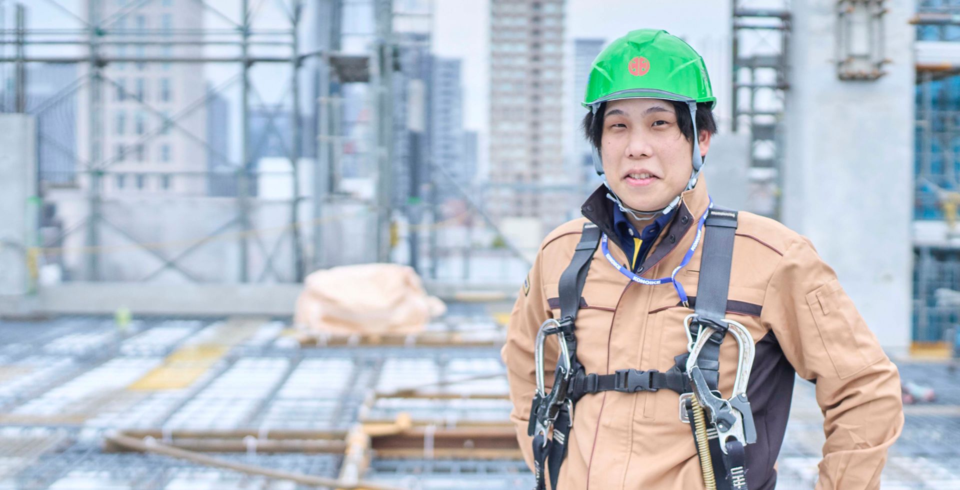 社員の正面写真