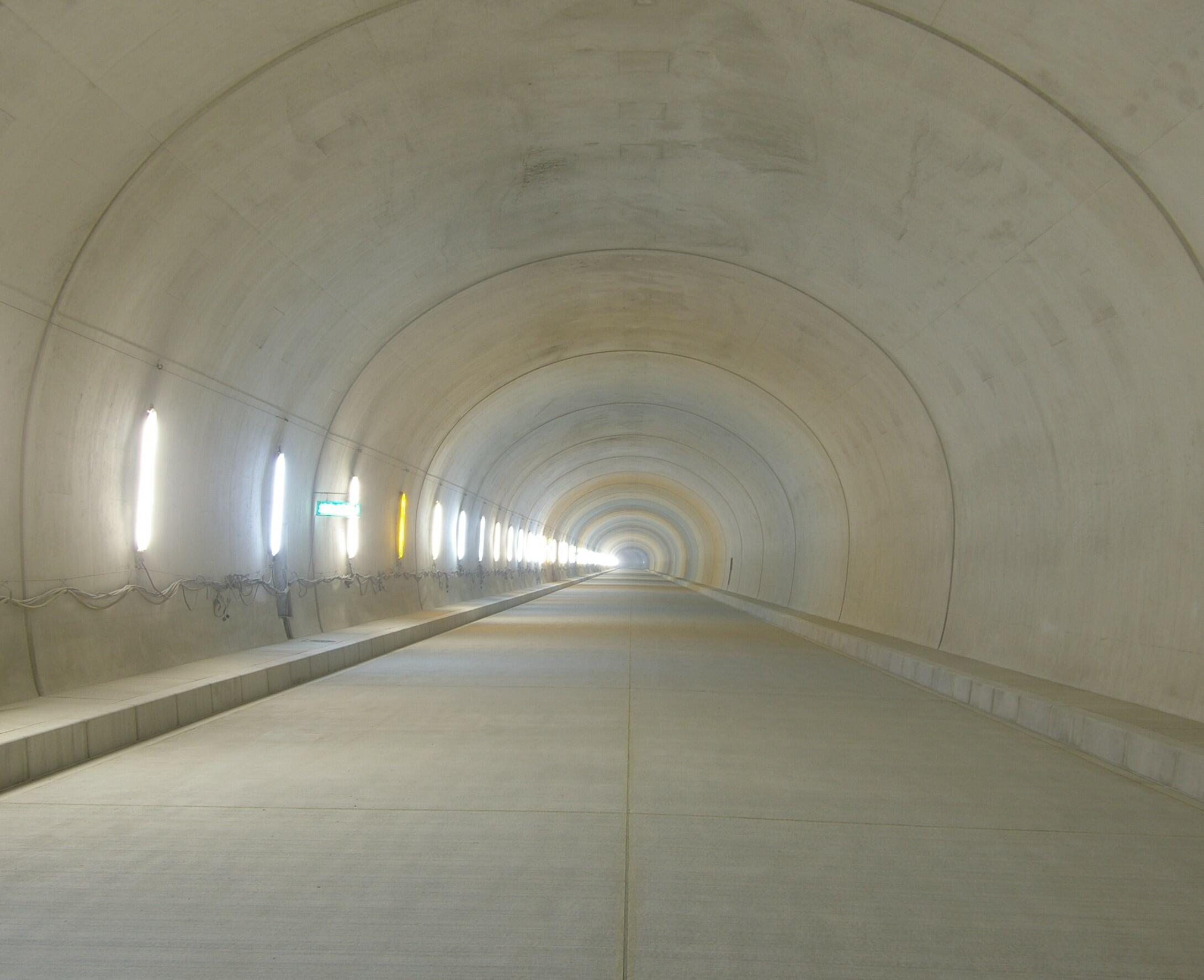 Reライニング　トンネル写真.jpg